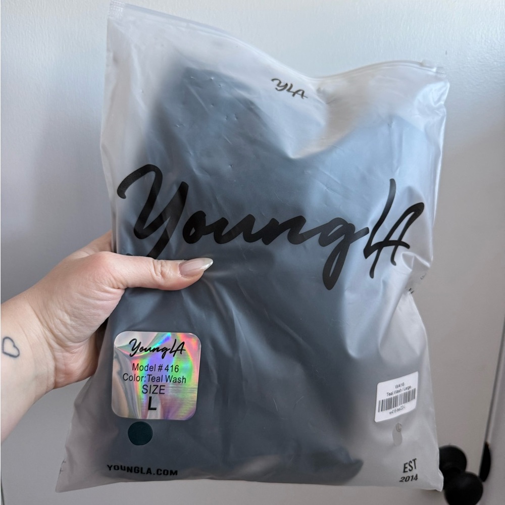 YoungLA For Her Teal Wash Heavyweight Oversized Long-sleeve, Size Large - Picture 7 of 7
